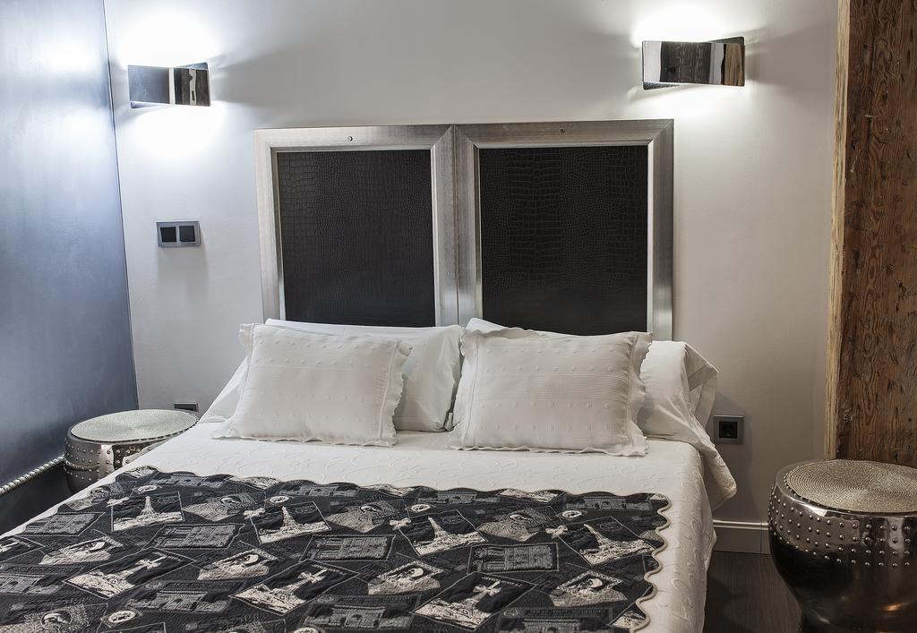 Hostal Jardin Secreto Santander Esterno foto